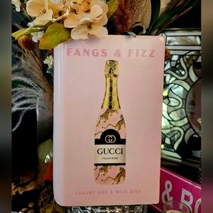 Table Top & Flower Vase In 1